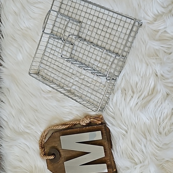 Silver tone silverware organizer - Picture 1 of 6